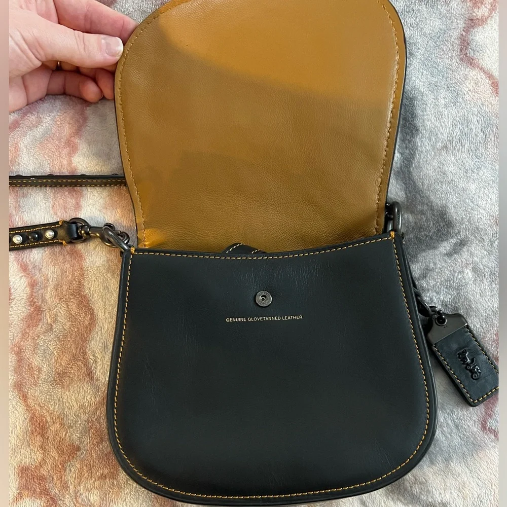 Coach VINTAGE Black Leather Crossbody Bag with Studs and‎ Pearls